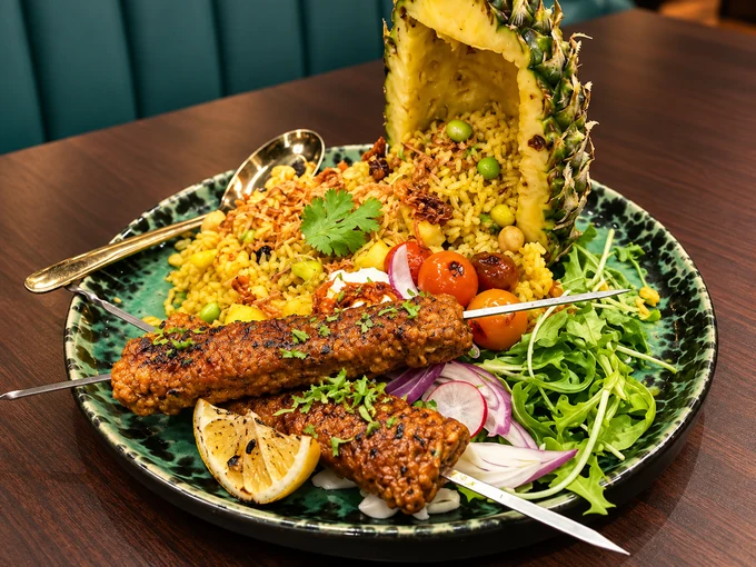 Vegan Phranakhon Khaosan Road near Khaosan Palace Hotel Bangkok · updated restaurant photo 3