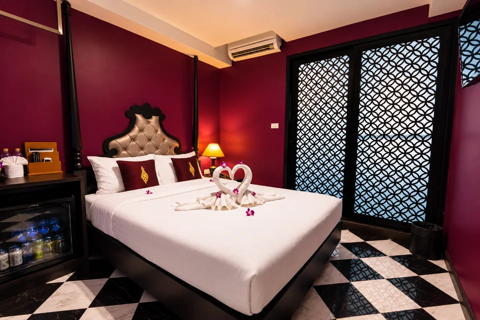Violet Room — photo 2